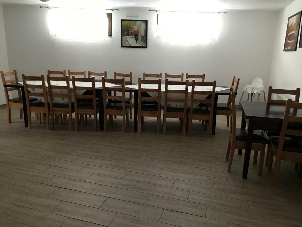 斯兰默多瓦 Casa Andra酒店 外观 照片